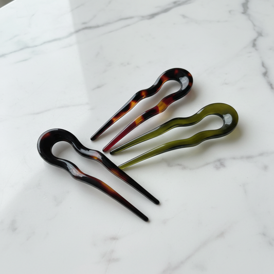 French-style U-sheped hairpins